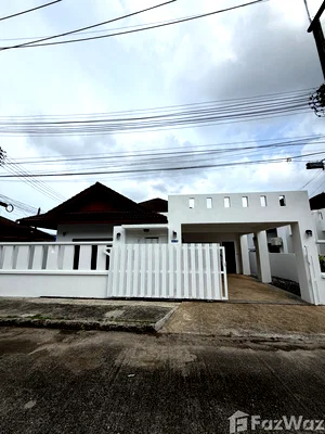 Houses for rent Phuket : 3 Bedrooms House for Rent at Warani Bypass 6840539