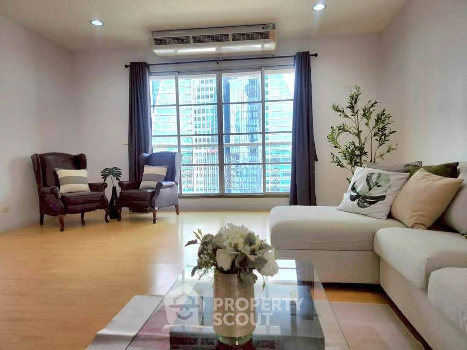 รูป คอนโด 3 ห้องนอน ใกล้ BTS อโศก 200 ม. Citi Smart Sukhumvit 18 (ID 2879657) - รูปที่ 2/14