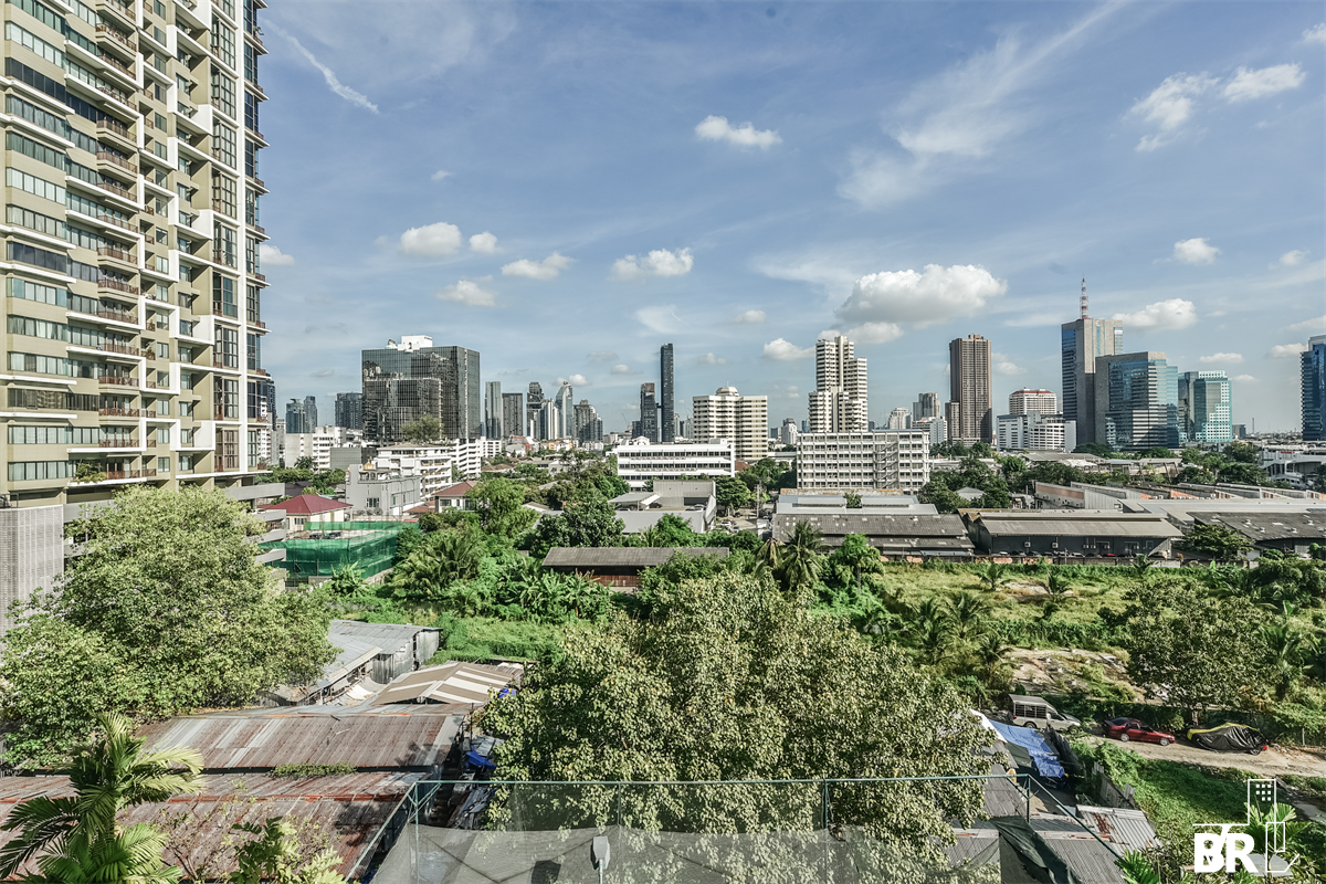 picture Special price, hurry before it’s gone Mahogany Tower - 1/10