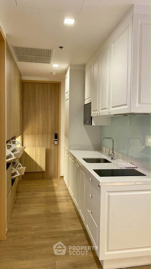 picture 3-BR Condo For Rent At Noble Be 33 Near BTS Phrom Phong (ID 3332372) - 10/14