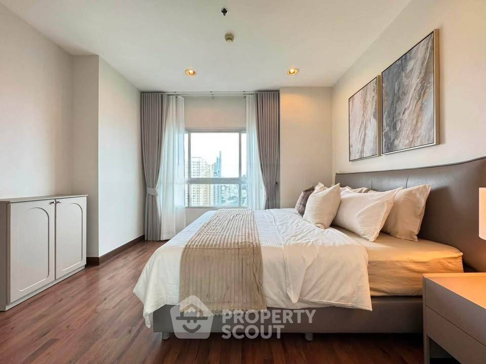 picture 2-BR Condo at Q House Sathon near BTS Krung Thon Buri (ID 3328786) - 2/4