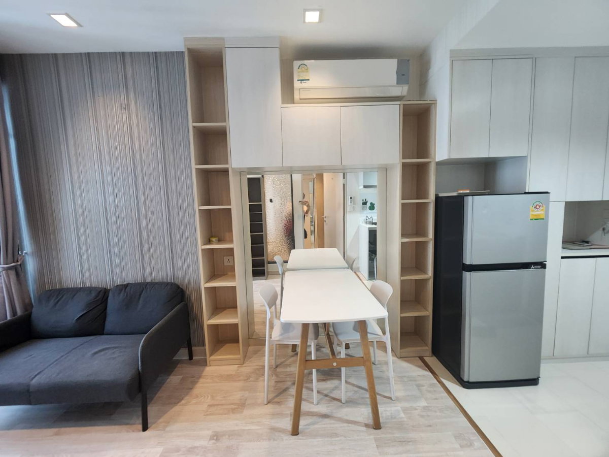 รูป ขาย ห้องสวย ไอดีโอ โมบิ สาทร ( Ideo mobi sathorn ) ติด BTS ธนบุรี  50 เมตร พร้อมเฟอร์+ ห้อง 31 ตรม. เพียง  3.3ลบ.   - รูปที่ 4/12