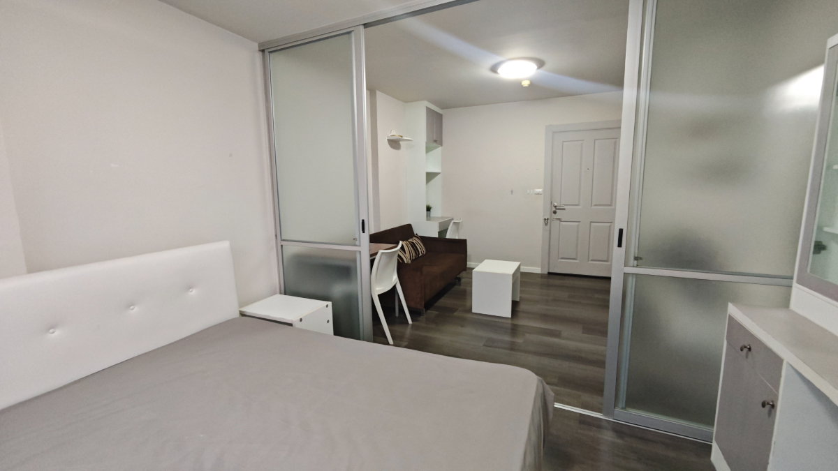 picture For Rent: dcondo Campus Resort Kuku – 5th Floor Pool View (1BR Separated Kitchen) 13,000 THB/month - 7/17