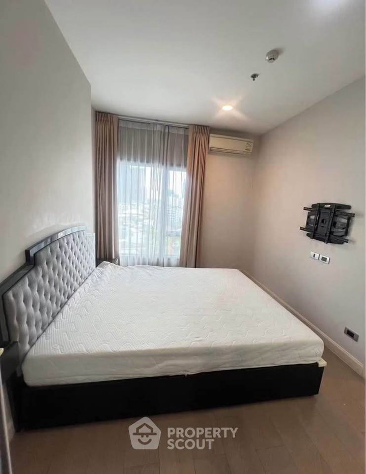 picture Great Value 1-BR At The Crest Sukhumvit 34, 200m To BTS Thong Lor (ID 3350306) - 2/11
