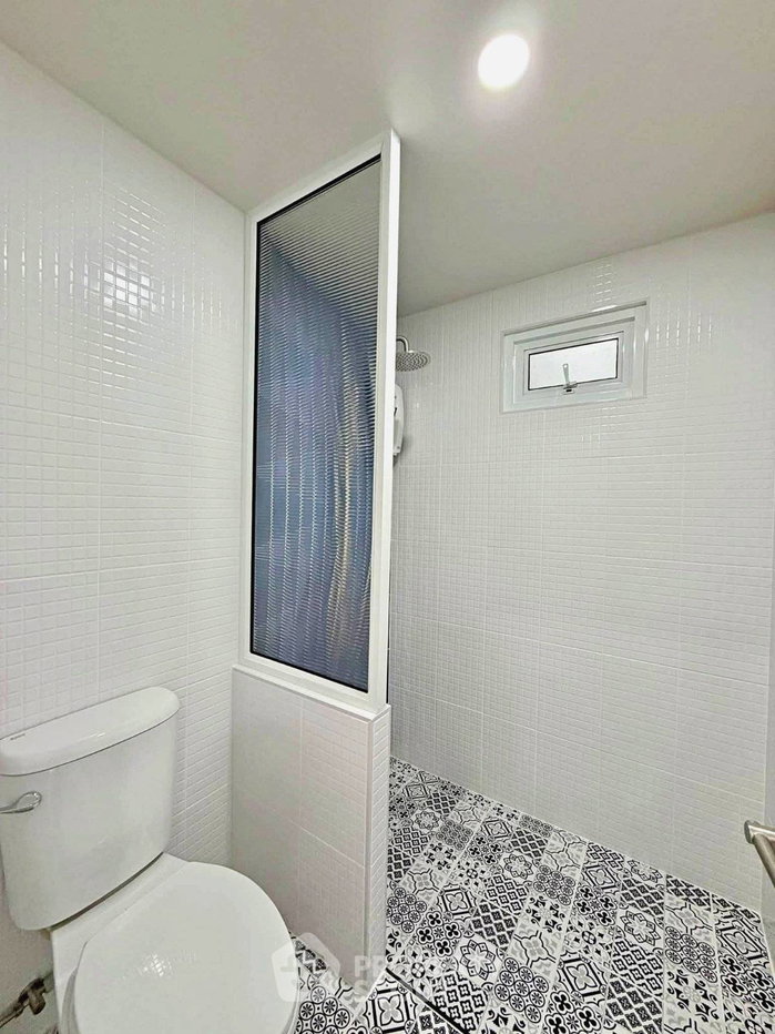 รูป ขายบ้านเดี่ยว 4 ห้องนอน 240 ตร.ม. ย่านตลาดน้ำพัทยา (ID 3371411) - รูปที่ 30/39