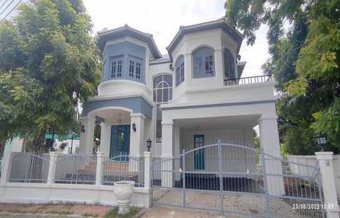 บ้านเดี่ยวหลังใหญ่ โครงการกฤษดาซิตี้ เลค & พาร์ค (Krisada City Lake and Park) พื้นที่ใช้สอยกว้างขวาง บรรยากาศดี