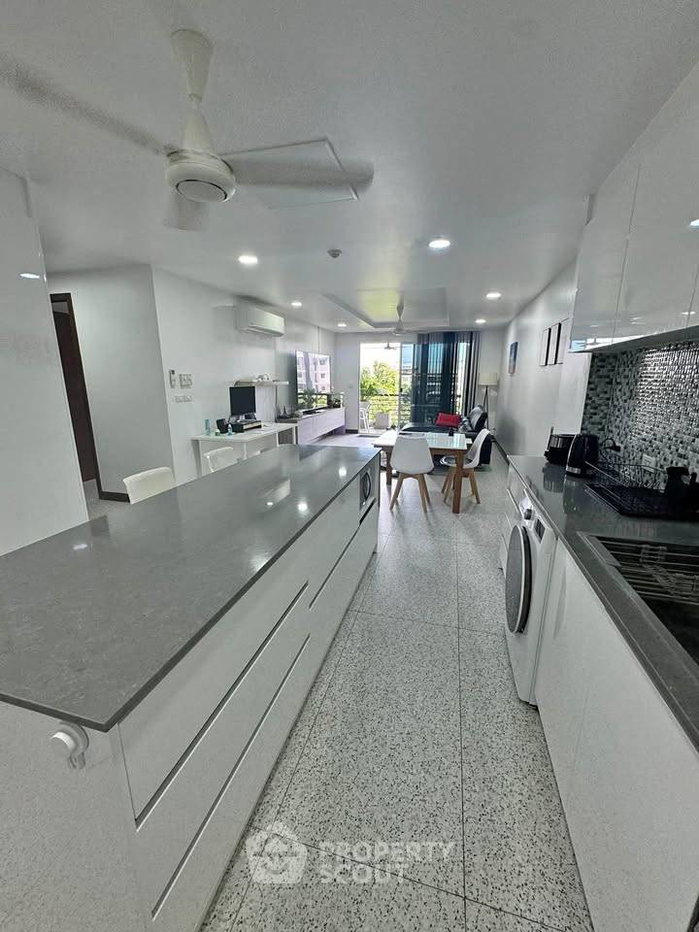รูป ขายคอนโด 2 ห้องนอน 100 ตร.ม. Regent Pratumnak Condominium พระตำหนัก (ID 3373522) - รูปที่ 1/15