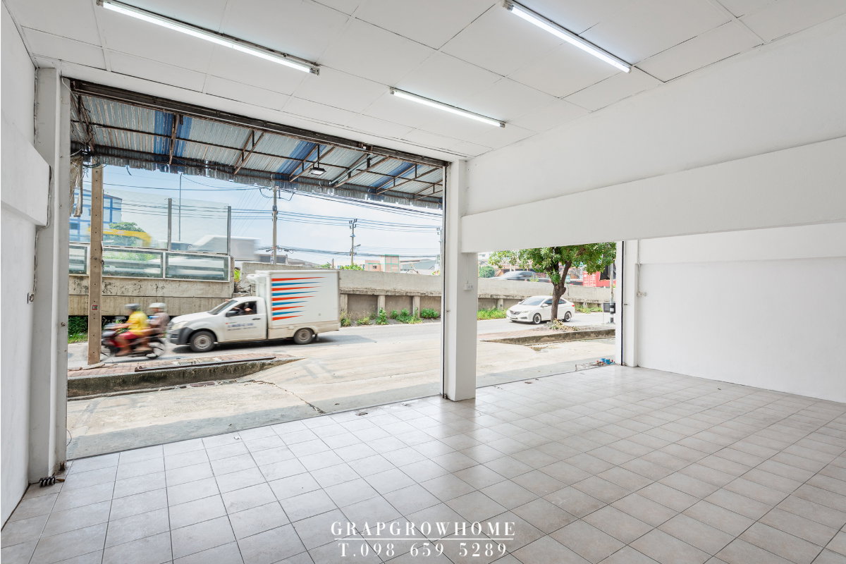 รูป ให้เช่าอาคารพาณิชย์ 2 คูหา โซนบางนา–กิ่งแก้ว ใกล้บางนา–ตราด 150 ม. | 432 ตร.ม. จอดฟรี 4 คัน |สำนักงาน + โชว์รูม + พื้นที่เก็บสินค้า ในอาคารเดียวกัน - รูปที่ 9/34