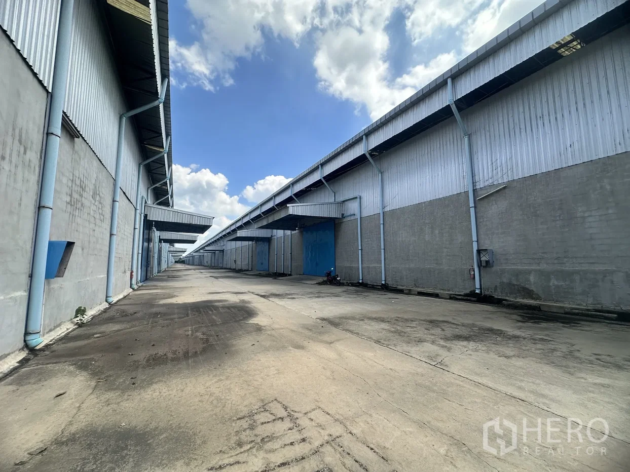 รูป ให้เช่า โกดัง 20000 ตรม บ้านหมอ สระบุรี - รูปที่ 6/8