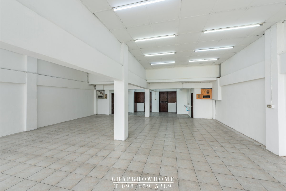 รูป ให้เช่าอาคารพาณิชย์ 2 คูหา โซนบางนา–กิ่งแก้ว ใกล้บางนา–ตราด 150 ม. | 432 ตร.ม. จอดฟรี 4 คัน |สำนักงาน + โชว์รูม + พื้นที่เก็บสินค้า ในอาคารเดียวกัน - รูปที่ 2/34