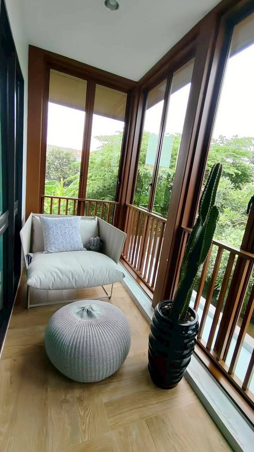 picture Luxury Corner House for Rent at Burasiri Pattanakarn 87 | 4 Beds 5 Baths - 24/42
