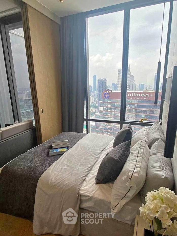 picture Studio Condo at Ashton Silom near BTS Chong Nonsi (ID 3276220) - 1/13
