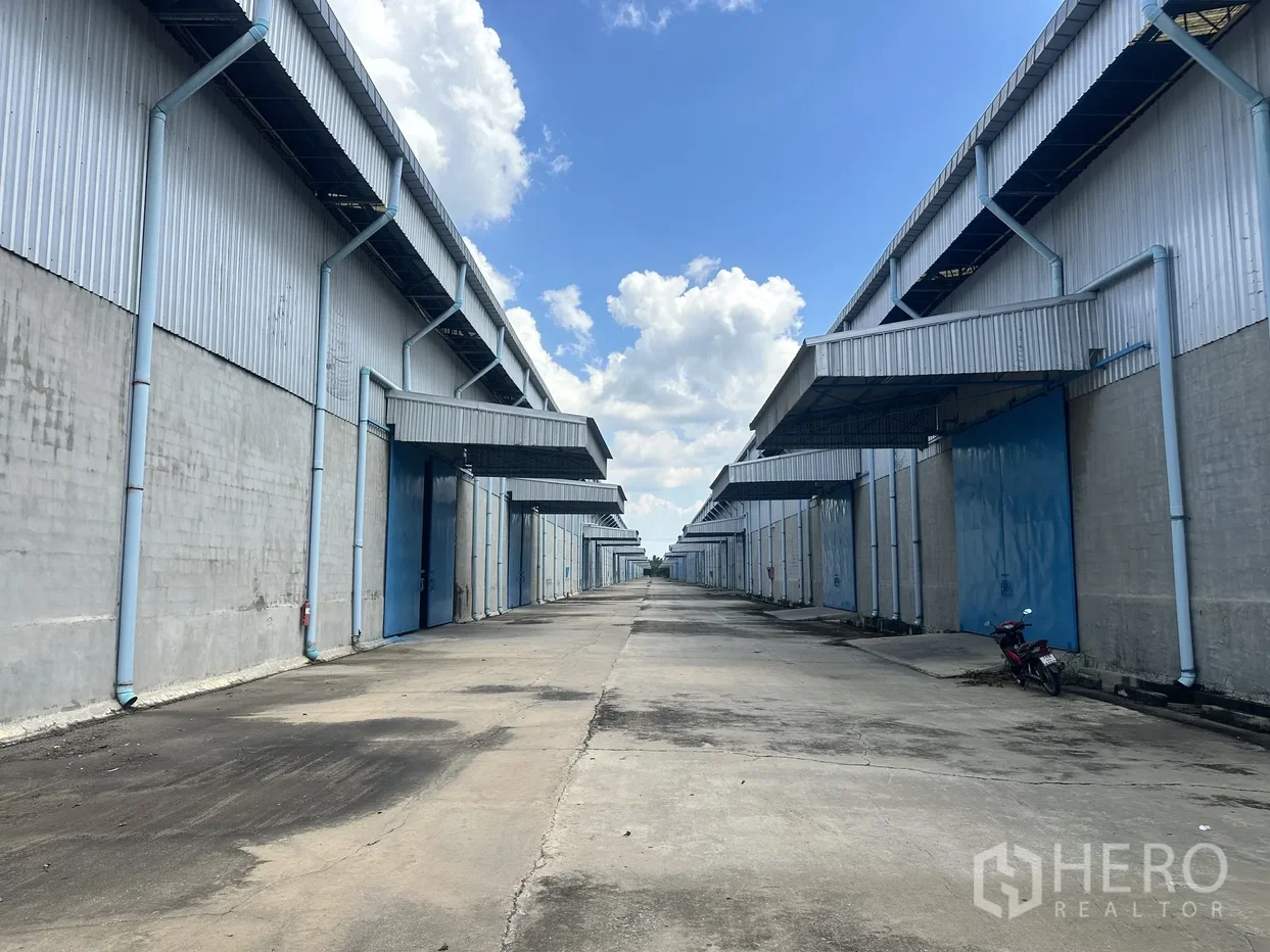 รูป ให้เช่า โกดัง 20000 ตรม บ้านหมอ สระบุรี - รูปที่ 1/8