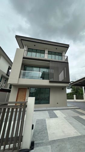 ขายบ้านเดี่ยว 3 ห้องนอน 297 ตร.ม. 97.1 ตร.ว. เอคิว อาร์เบอร์