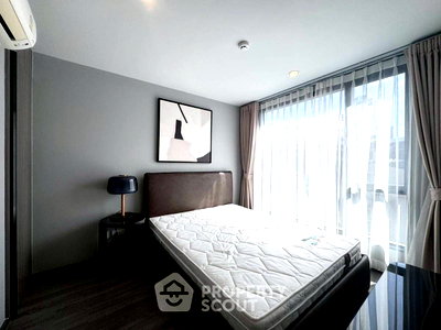 Condos for rent : 1-BR Condo At Ideo Mobi Sukhumvit 40 Near BTS Ekkamai (ID 2379962)
