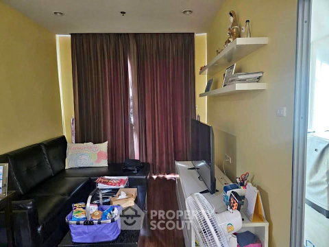 2-BR Condo at Supalai Lite Sathorn-Charoenrat in Bang Khlo (ID 3372310)