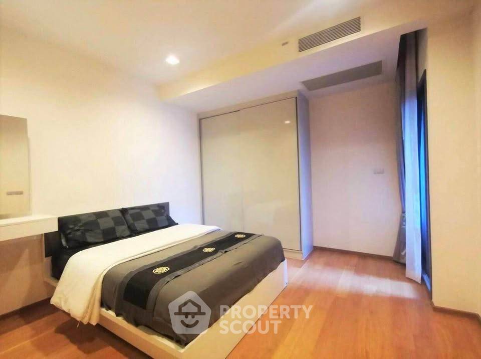 picture 200m To BTS Nana | 2-BR Hyde Sukhumvit 13 Condominium (ID 3066772) - 3/13