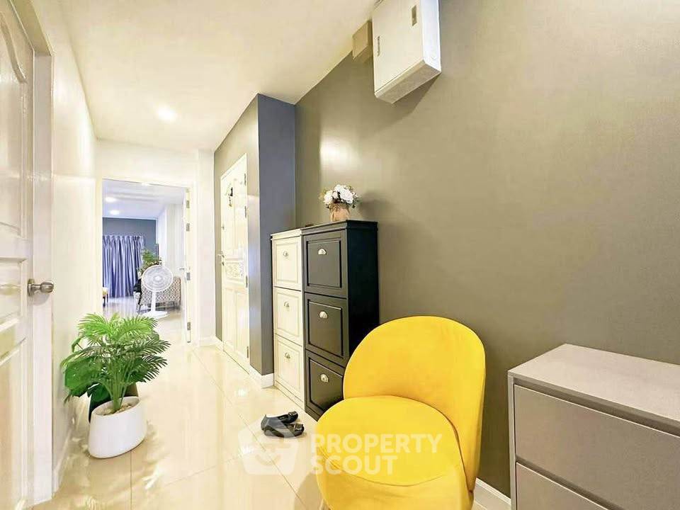 รูป คอนโด 3 ห้องนอน Little Norway Condominium ย่านพระตำหนัก (ID 3169603) - รูปที่ 7/11