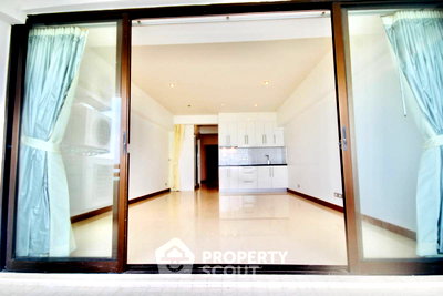 ขายคอนโด : ขายคอนโด 1 ห้องนอน Sunshine Beach Condotel พัทยา นาจอมเทียน (ID 3374514)