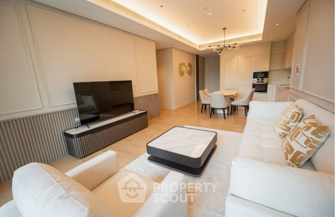 picture Spacious 2-BR 126 Sqm At Baan Sindhorn Near BTS Ratchadamri (ID 3373353) - 8/17
