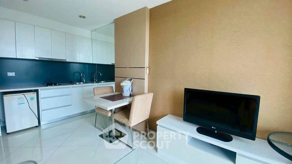 picture 1-BR Condo For Rent At Paradise Park Jomtien (ID 3322538) - 2/13