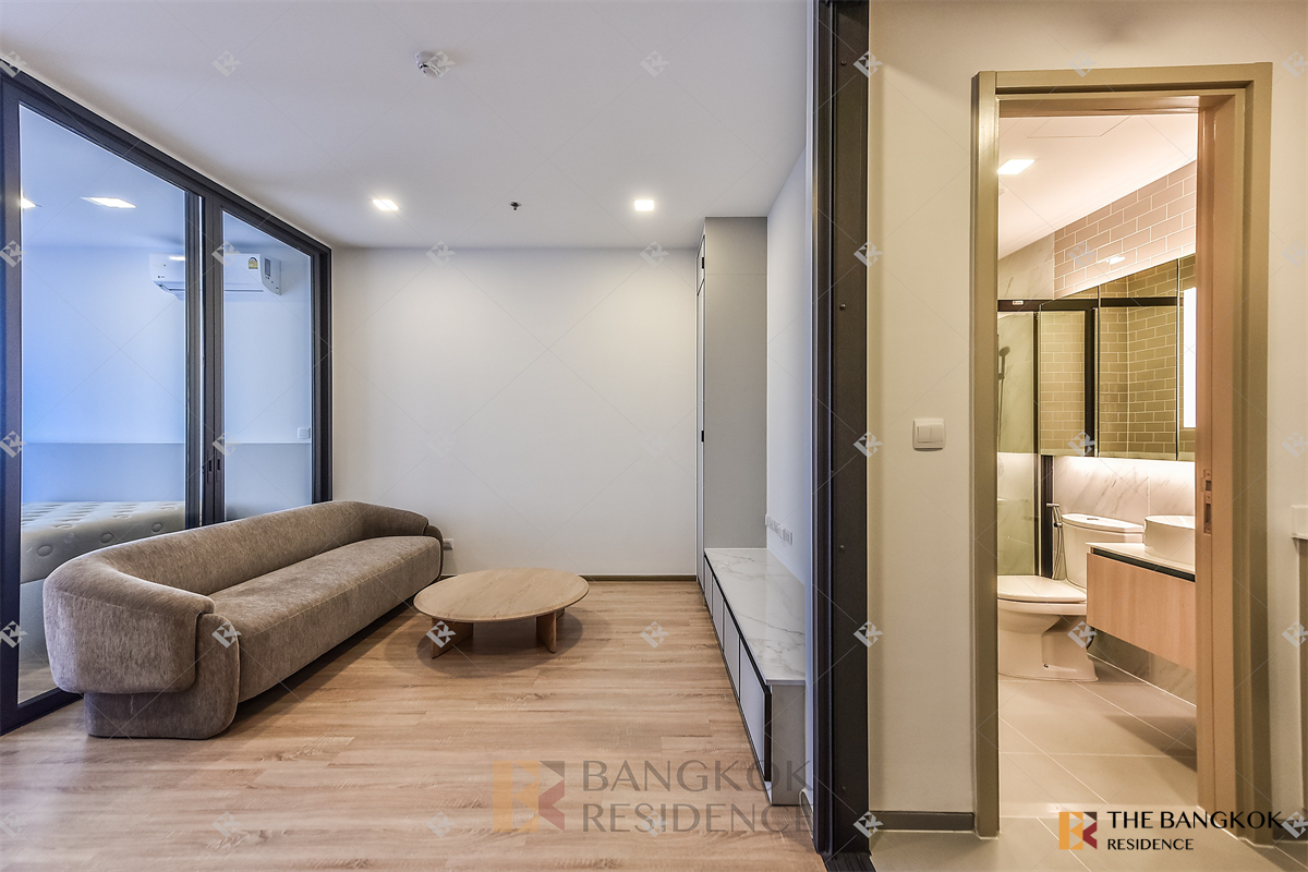 picture XT Phayathai near Airport Rail Link Phaya Thai Station Room available, ready to move in - 1/10