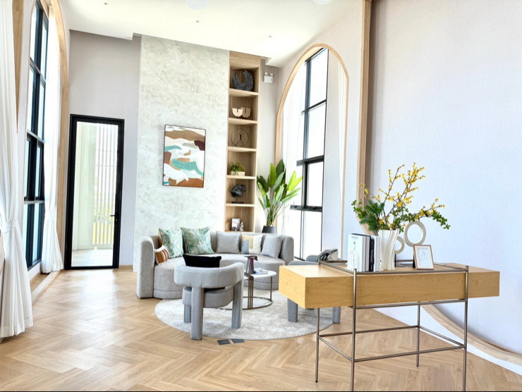 picture Large, luxurious rental house; fully furnished and equipped with appliances. - 15/50