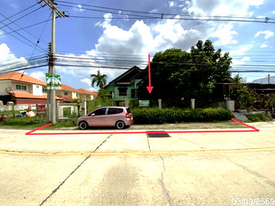 HOME 100 Sq.w. Muang Lop Buri Lopburi for 3.4M