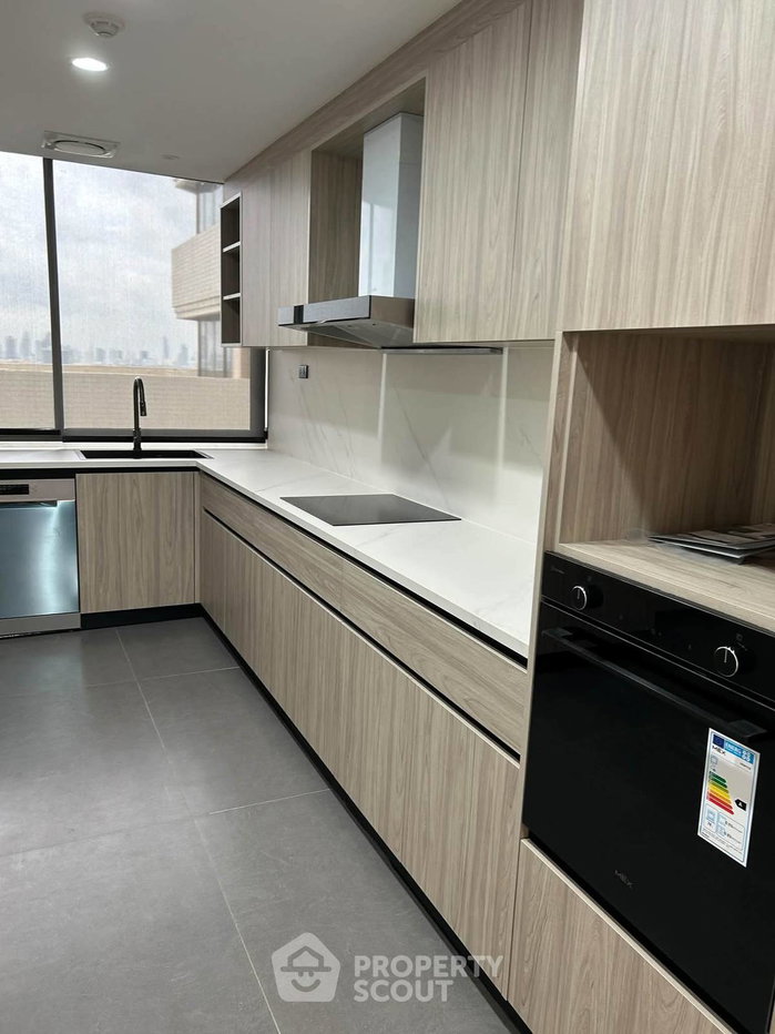 picture 3-BR Condo at Ruamsuk Condominium near BTS Thong Lor (ID 3372844) - 5/14