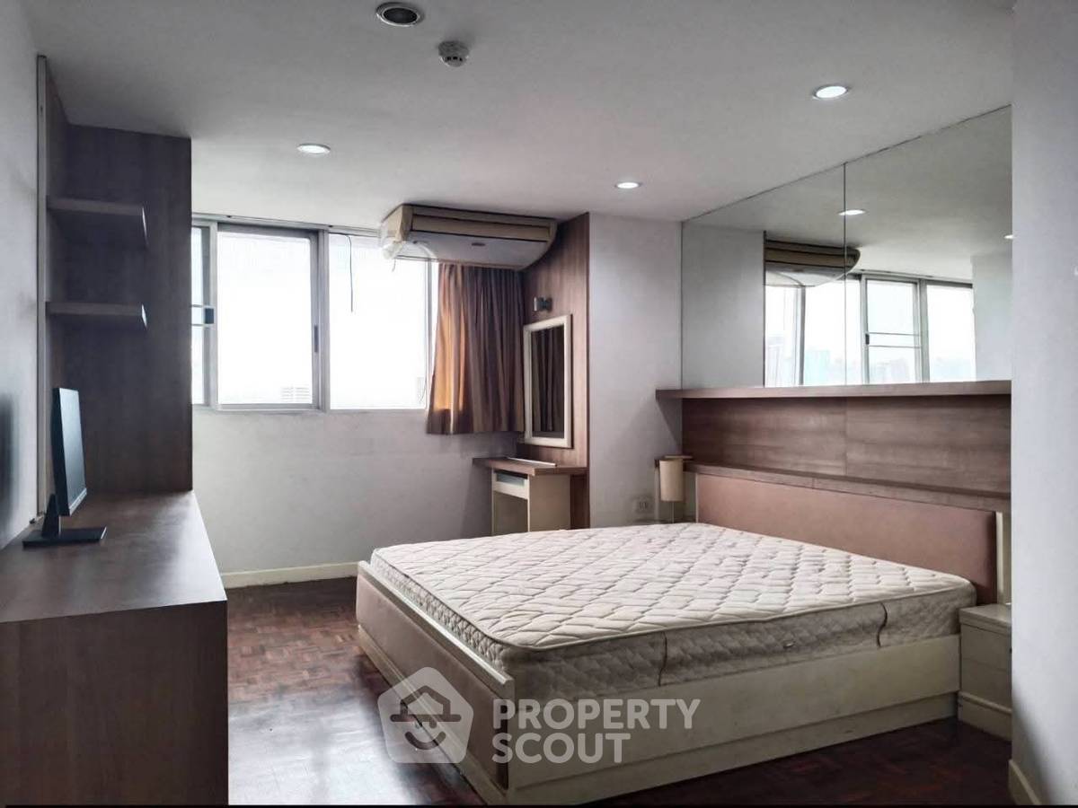 picture 3-BR Condo Tai Ping Towers Sukhumvit 63 Near ARL Ramkhamhaeng (ID 3376317) - 6/11