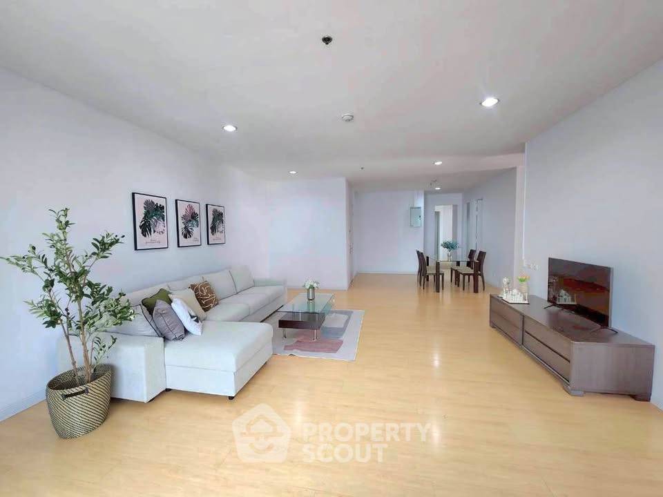 รูป คอนโด 3 ห้องนอน ใกล้ BTS อโศก 200 ม. Citi Smart Sukhumvit 18 (ID 2879657) - รูปที่ 5/14