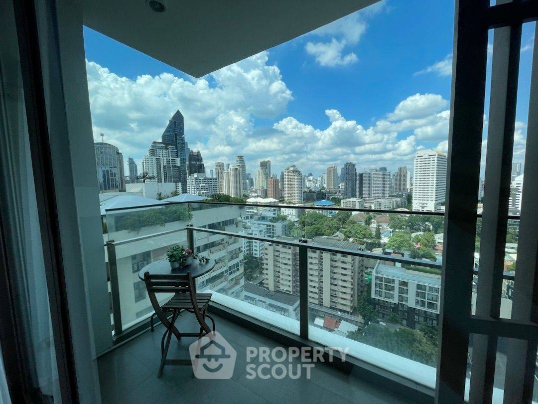 picture Pet-Friendly 19th-Floor 1-BR Aequa Sukhumvit 49 Near BTS Thong Lor (ID 3373351) - 5/11