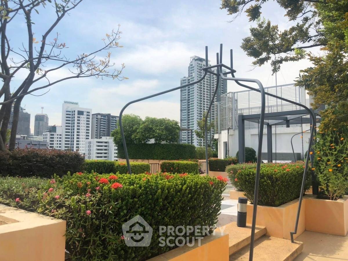 รูป คอนโด 2-ห้องนอน ที่ มาเอสโตร 39 สุขุมวิท 39 ใกล้ BTS พร้อมพงษ์ (ID 882965) - รูปที่ 8/17