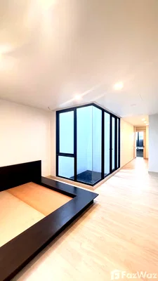 Townhouses for rent Bangkok : 3 Bedroom Townhouse for rent in Chorakhe Bua, Bangkok  6807249