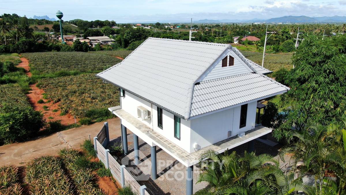 picture Pet-Friendly 4-BR Villa, 240 Sqm, Wang Phong, Pran Buri (ID 3373604) - 9/50