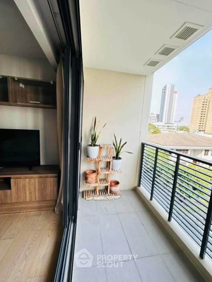 picture 2-BR Condo at Runesu Thonglor 5 near BTS Thong Lor (ID 3082662) - 3/12