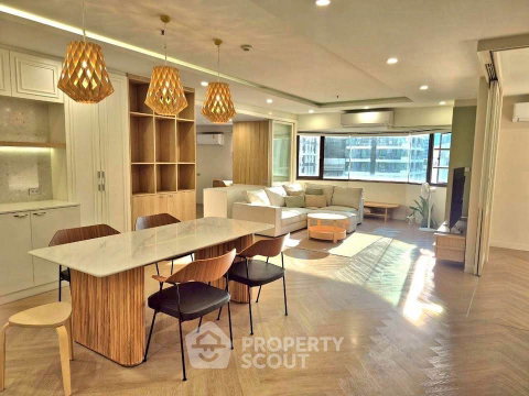 Pet-Friendly 2-BR Baan Suanpetch Condominium Near BTS Phrom Phong (ID 3134246)