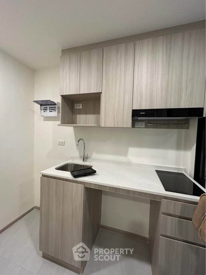 รูป คอนโดราคาดี ห้องหนึ่งห้องนอน ที่ Origin Play Sri Udom Station (ID 3373834) - รูปที่ 6/13