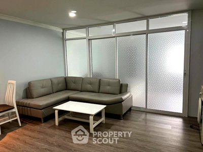 คอนโดให้เช่า : คอนโด 1 ห้องนอน 49 Suites ใกล้ BTS ทองหล่อ (ID 3374736)