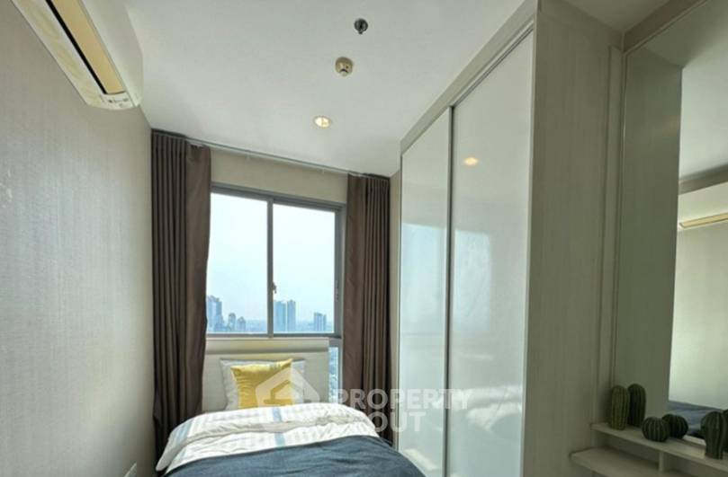 picture 30th-Floor 2-BR Ideo Mobi Grand Interchange Bangsue Near MRT Tao Poon (ID 3366952) - 6/8