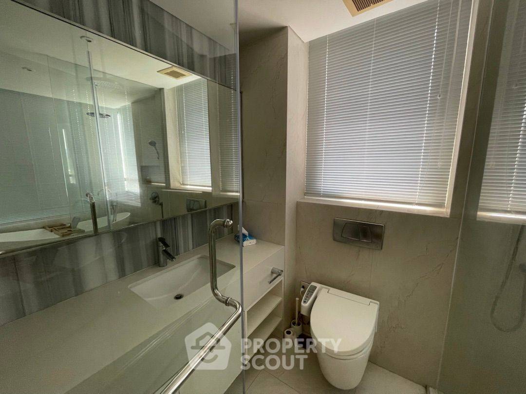 picture Pet-Friendly 19th-Floor 1-BR Aequa Sukhumvit 49 Near BTS Thong Lor (ID 3373351) - 11/11