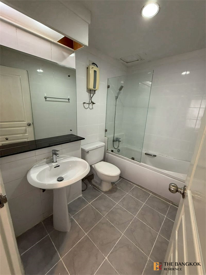 picture Waterford Diamond Ideal City Living at a Great Price - 8/10