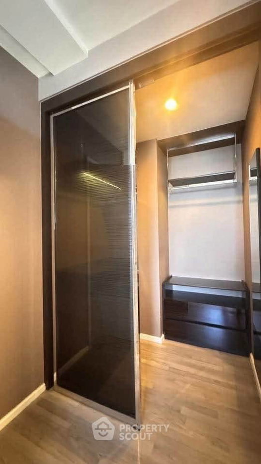 รูป ชั้น 23 คอนโด 2 ห้องนอน The Room Sathorn - St. Louis ใกล้ BTS สุรศักดิ์ (ID 3374433) - รูปที่ 18/41