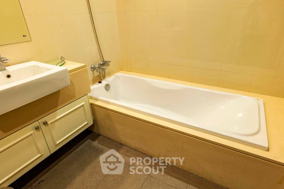 picture 200m To BTS Phra Khanong: 2-BR 78 Sqm At Le Luk Condominium (ID 3372547) - 9/12