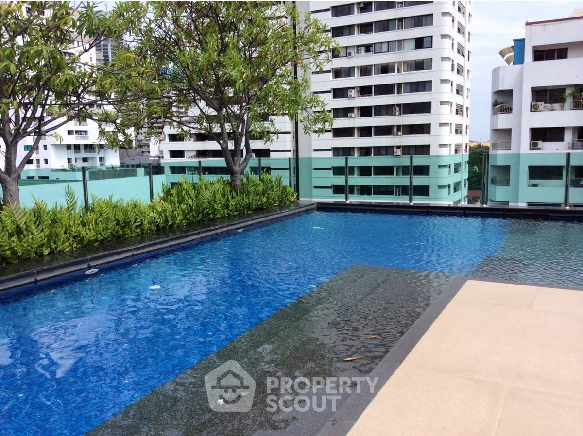 picture 3-BR Condo at Siri On 8 Sukhumvit 8 near BTS Nana (ID 469355) - 31/32