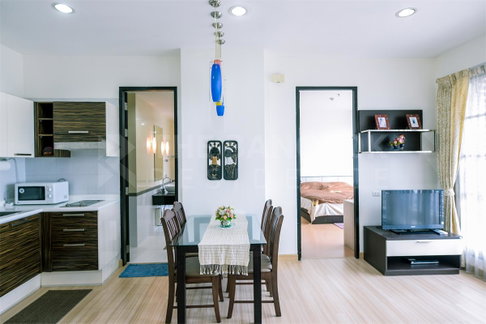 Baan Klang Krung Siam Pathumwan near Airport Rail Link Phaya Thai Station Room available, ready to move in