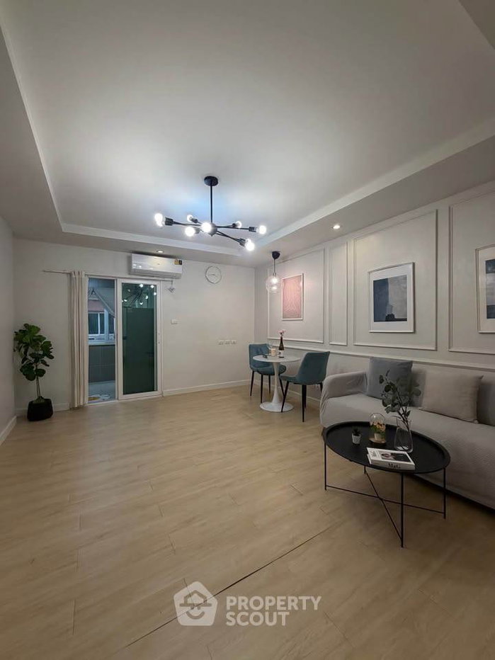 picture 1-BR Condo At Happy Condo Ratchada 18 Near MRT Huai Khwang (ID 3372117) - 22/23