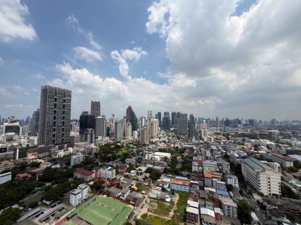 picture Knightsbridge Prime Sathorn | Duplex, 34th Floor, Corner Unit | 39.56 sq.m. | Only 5.99 million Baht. - 14/37