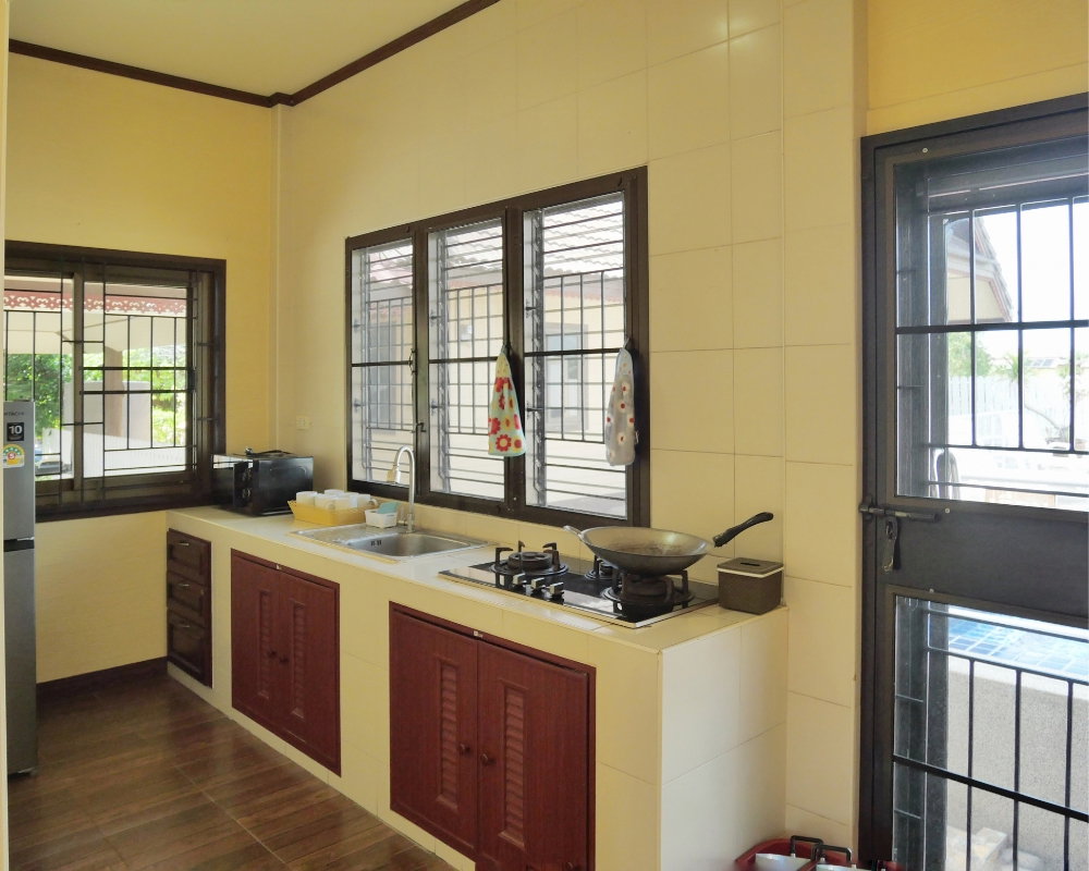picture Bang Saray Pool Villa Thai Style for Rent - 9/11