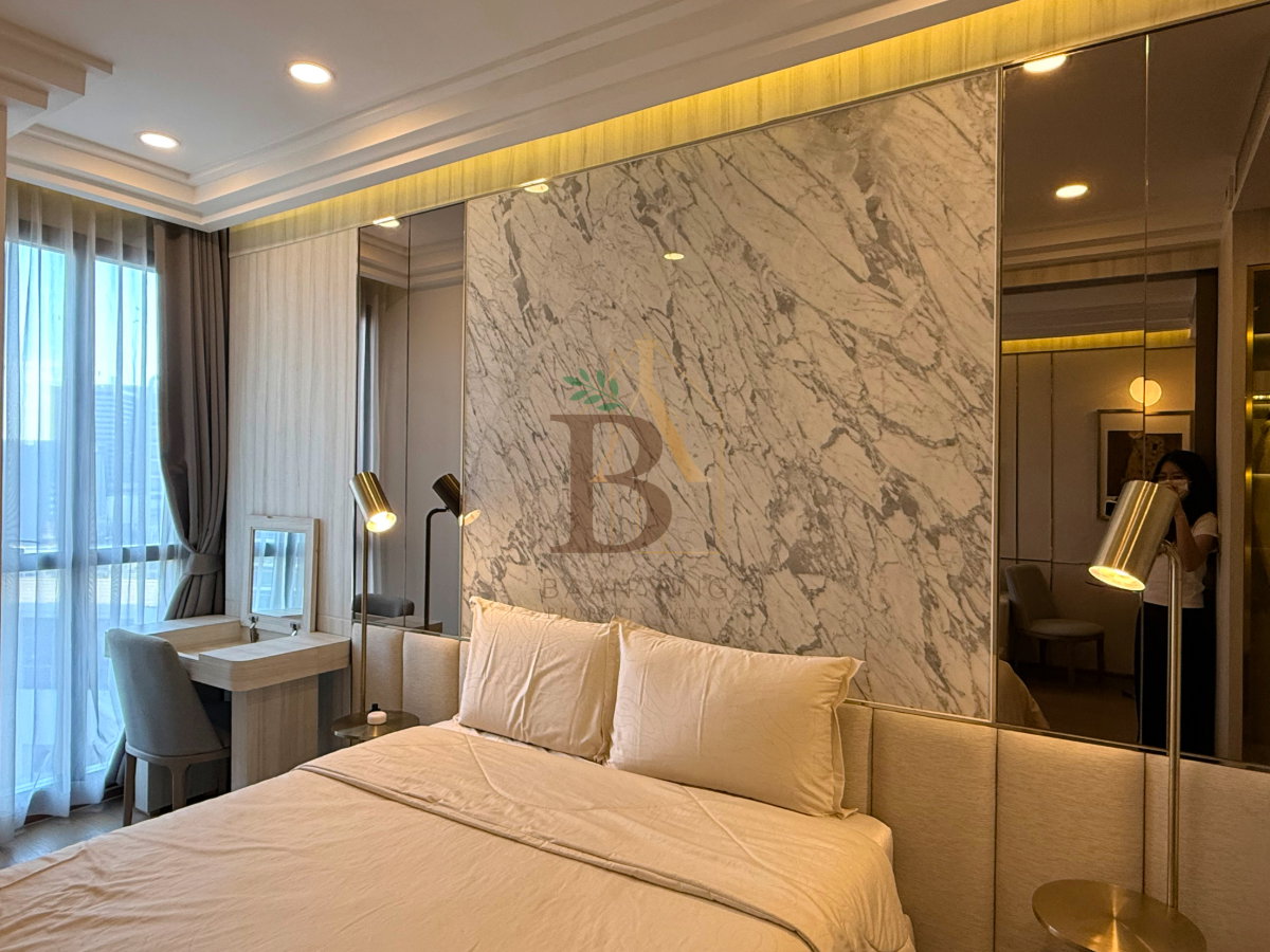 picture 𝘼𝒔𝙝𝒕𝙤𝒏 𝑪𝙝𝒖𝙡𝒂 - 𝑺𝙞𝒍𝙤𝒎 1 Bedroom for Rent near 𝑴𝑹𝑻 𝑺𝒂𝒎𝒚𝒂𝒏, Lumphini Park  - 3/12